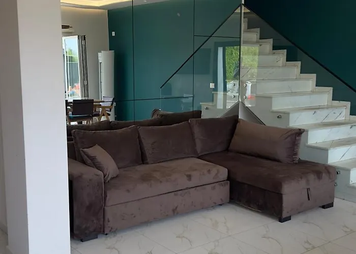 3a Rrushkull (Durres)