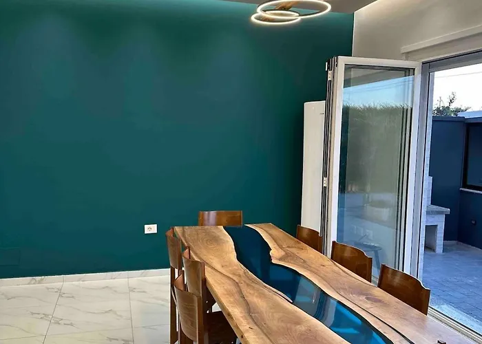 3a Villa Rrushkull (Durres)